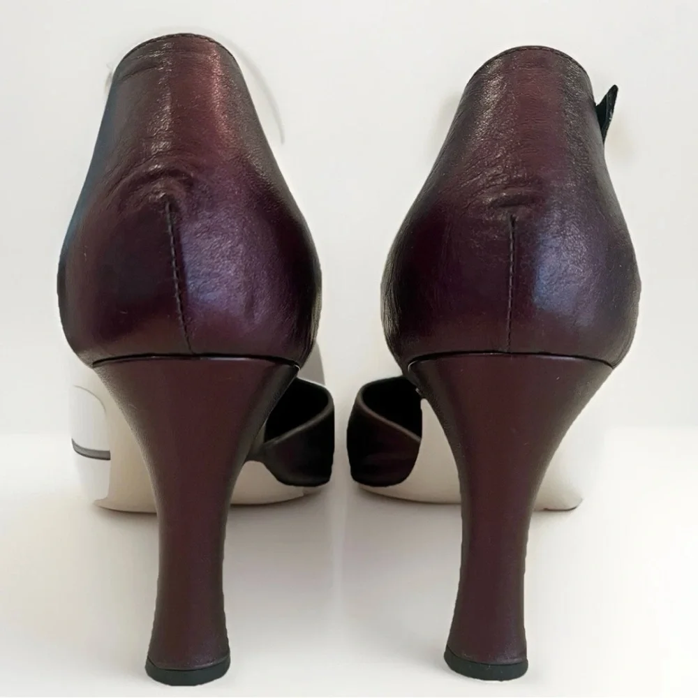 BCBGMaxAzria bcbg max